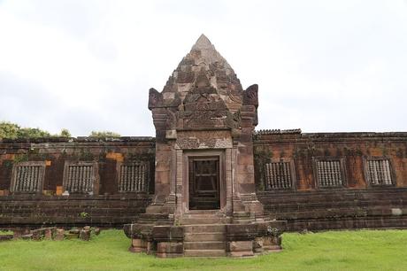 wat-phou-tempio-montagna