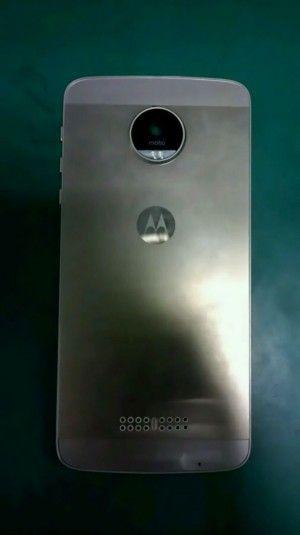 Motorola Moto X 4 (Motorola Moto X 2016)