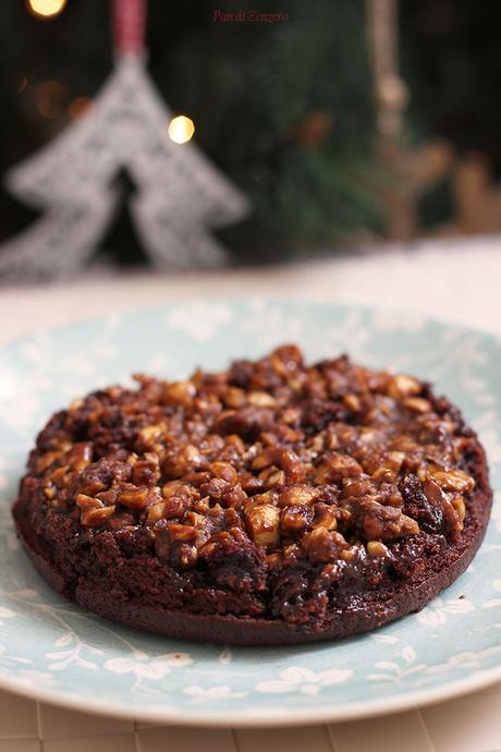 torta di cioccolato e nocciole