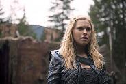 “The 100 3”: c’è una nuova ragazza nella vita di Clarke!