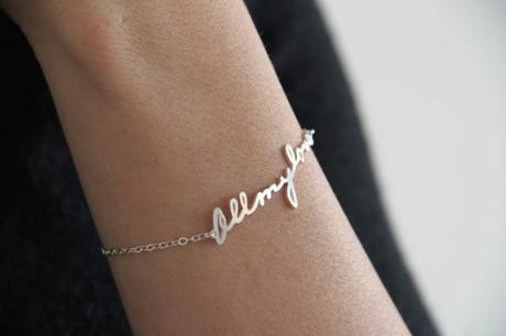 Braccialetti con firma personalizzata