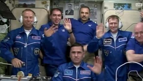Sulla ISS sono arrivati un americano, un russo e un inglese
