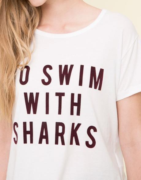 Natale…in mutande (e pantofole, e pigiama) pull tee sharks