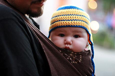 Babywearing: porta in fascia il bebè
