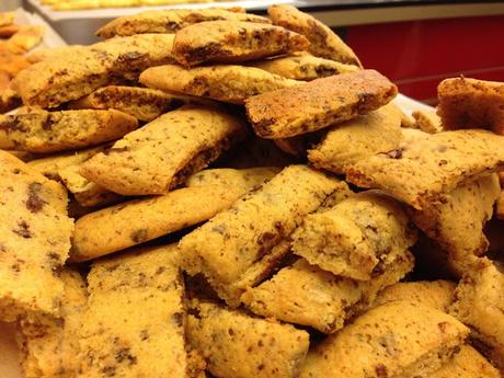 Con e Senza Bimby, Cantucci al Cioccolato Fondente, Cantucci ai Mirtilli Rossi, Cantucci ai Pistacchi, Cantucci alle Mandorle, Cantucci al Cioccolato Bianco