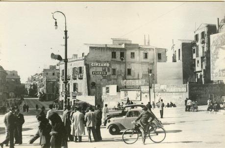 Piazza e Corso Vittorio Emanuele 1950 – 2015