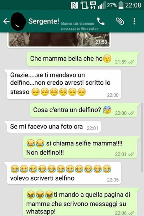 Mamme che scrivono messaggi su Whatsapp