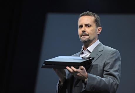 Il successo di PlayStation 4 fa bene all'intera industria videoludica, dice Andrew House