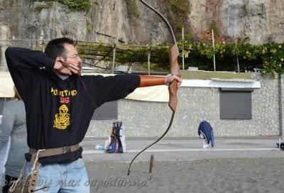 Oggi a Positano esibizione degli arcieri