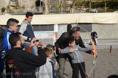 Oggi a Positano esibizione degli arcieri