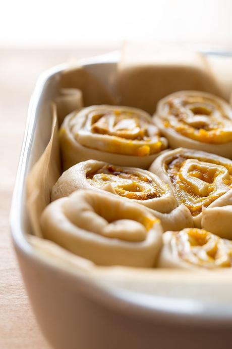 CINNAMON ROLLS VEGAN