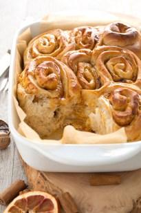 CINNAMON ROLLS VEGAN