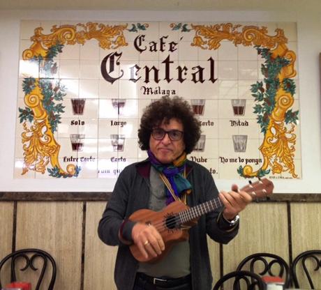 Bernardo, l'ukulele e la musica musica arabo-spagnola