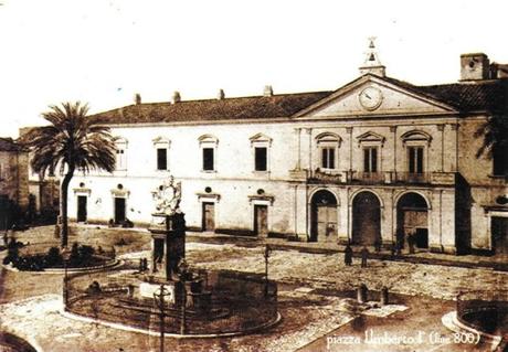 Piazza Umberto I fine '800