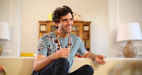 Il Viaggio di Mika: su Sky Uno l'inedito ritratto attraverso le tappe del suo viaggio