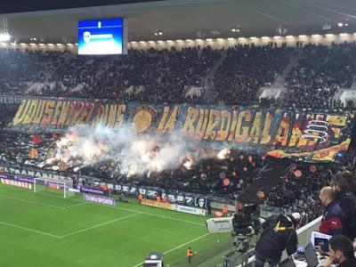 (VIDEO)Bordeaux's fans pyroshow vs Marseille 20/12/2015
