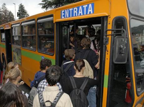 studenti mezzi pubblici