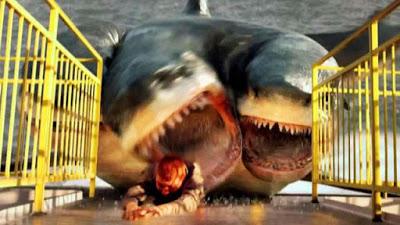 Recensione #201: 3-Headed Shark Attack