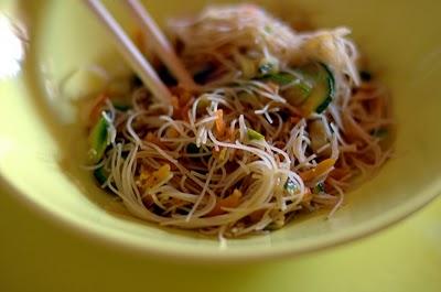 SPAGHETTI CINESI CON VERDURE