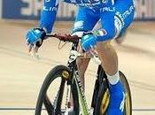 Viviani lotta podio nell'omnium; bronzo azzurro nell'arco