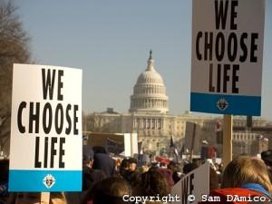 Una netta maggioranza di americani sostiene la battaglia pro-life