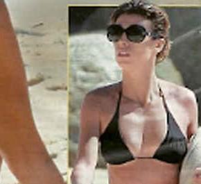 Il bikini di Elisabetta Canalis in Messico