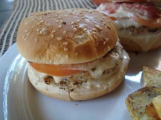 Hamburger di pollo speziato