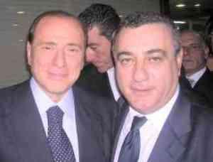 CESARO  o Giggino ‘a purpetta (la polpetta): “Berlusconi ci ha dato i Tic-Tac …”