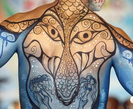 FOTO DEL GIORNO 27 MARZO 2011 : IL CORPO DIVENTA ARTE