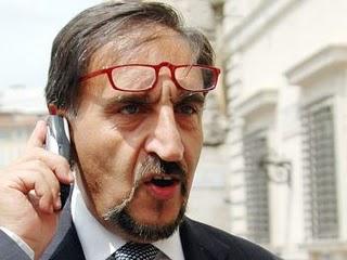 5/2009 Ignazio La Russa sostiene che la Libia è uguale alla Spagna