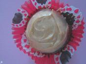 Chocolate Peanut Butter Cupcakes festeggiare insieme tutte Donne mondo!