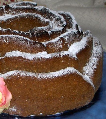 Rosa dolce di brioche integrale senza uova