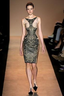 NUDE DRESS TREND  / S/S 2011 / HERVE LEGER by MAX AZRIA RESORT