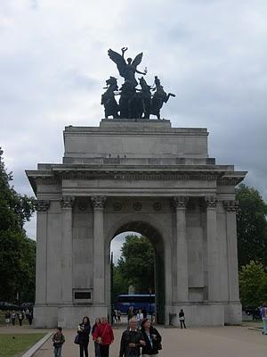 WELLINGTON ARCH