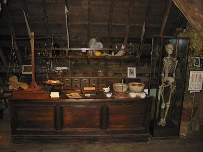 THE OLD OPERATING THEATRE