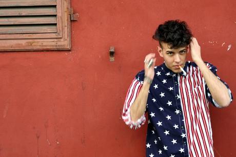 Image and video hosting by TinyPic