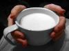 latte-caldo-combattere-insonnia-ora-legale