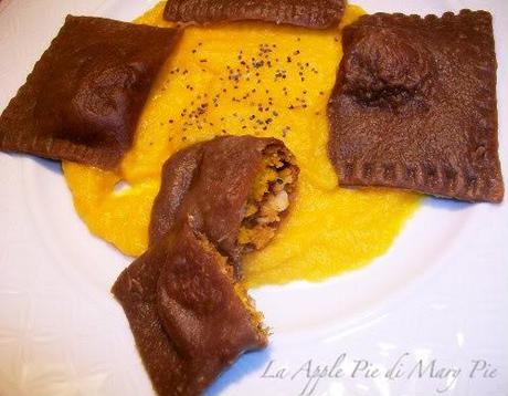 Ravioli di zucca e scampi di Mazara del Vallo con massa di cacao