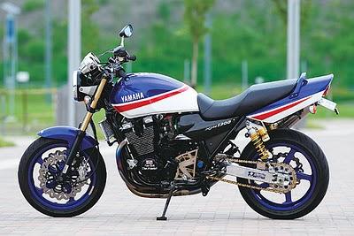 Yamaha XJR 1300 by You Shop 4031