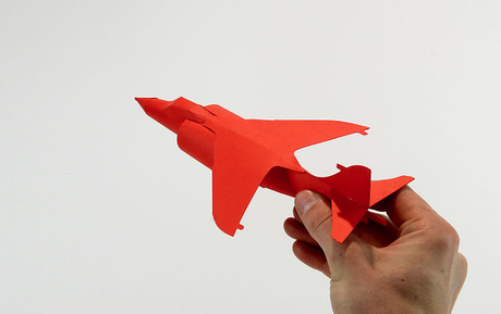 GRAFICA: Paper Planes | Gli origami fai da te