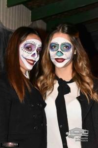 ragazze fighe halloween in versilia