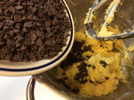 COOKIES CON GOCCE DI CIOCCOLATO DA UNA RICETTA DI MAURIZIO SANTIN