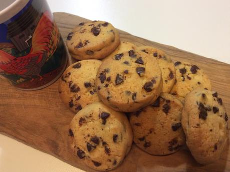 COOKIES CON GOCCE DI CIOCCOLATO DA UNA RICETTA DI MAURIZIO SANTIN