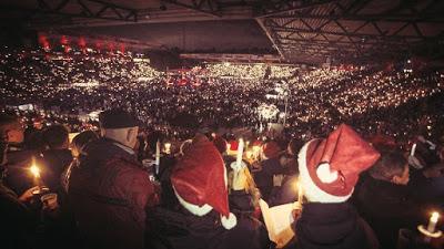 (VIDEO)In 28.500 quest'anno per l'evento di Natale dell'Union Berlin allo Stadion An der Alten Försterei