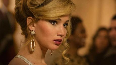 Joy, Jennifer Lawrence canta Something Stupid in una nuova clip