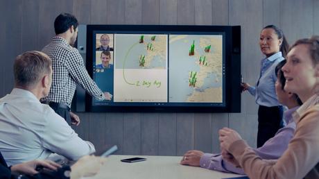 Microsoft Surface Hub arriverà in ritardo e con un innalzamento di prezzo