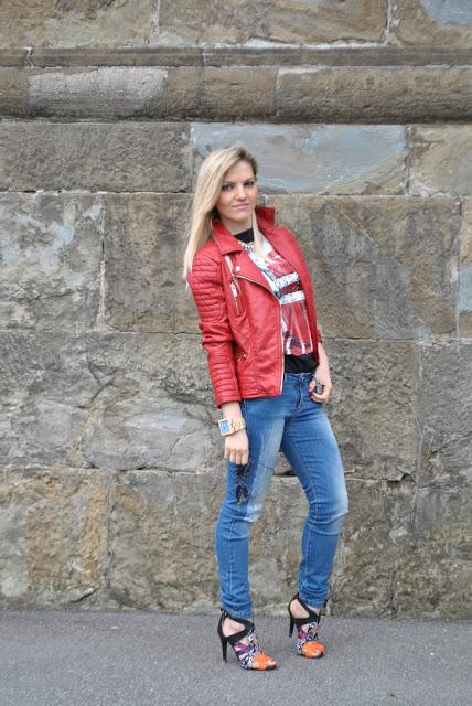 chiodo in pelle rossa red leather jacket best outfit 2015 outfit più belli del 2015 outfit inverno 2015 outfit estate 2015 look più belli del 2015 best dresses 2015 mariafelicia magno fashion blogger colorblock by felym fashion blog italiani fashion blogger italiane blog di moda blogger italiane di moda fashion blogger bergamo fashion blogger milano fashion bloggers italy italian fashion bloggers influencer italiane italian influencer  outfit 2015 street style best street style 2015 