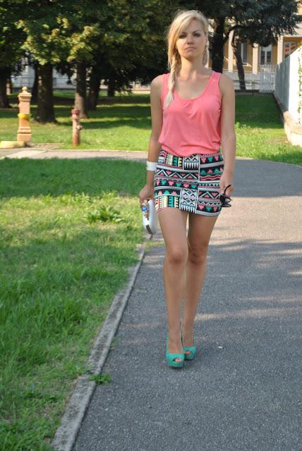 gonna stampa azteca best outfit 2015 outfit più belli del 2015 outfit inverno 2015 outfit estate 2015 look più belli del 2015 best dresses 2015 mariafelicia magno fashion blogger colorblock by felym fashion blog italiani fashion blogger italiane blog di moda blogger italiane di moda fashion blogger bergamo fashion blogger milano fashion bloggers italy italian fashion bloggers influencer italiane italian influencer  outfit 2015 street style best street style 2015  ragazze con i tacchi