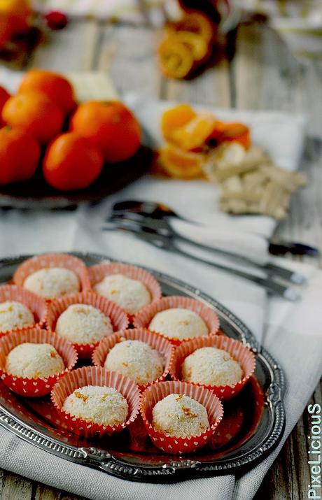 Tartufini di Cioccolato Bianco con Clementine e Cocco