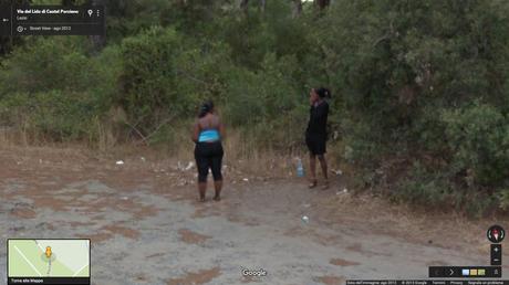 30 foto di riprovevole prostituzione alla luce del sole riprese dalla Google Car e visibili su Street View